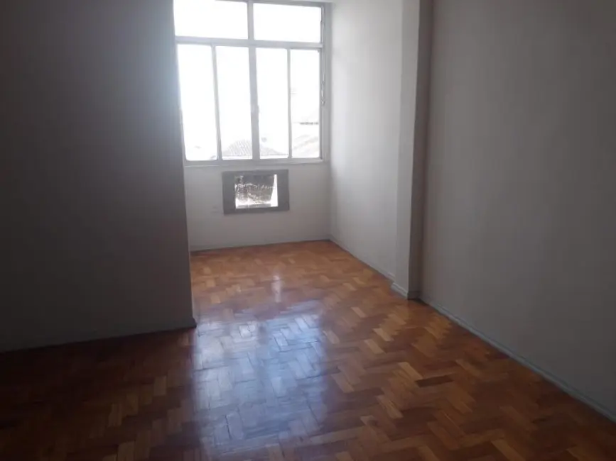 Apartamento com 3 quartos à venda, 107m2 em Maracanã, Rio De Janeiro - RJ - imagem 7 Foto 7 de Apartamento com 3 quartos à venda, 107m2 em Maracanã, Rio De Janeiro - RJ