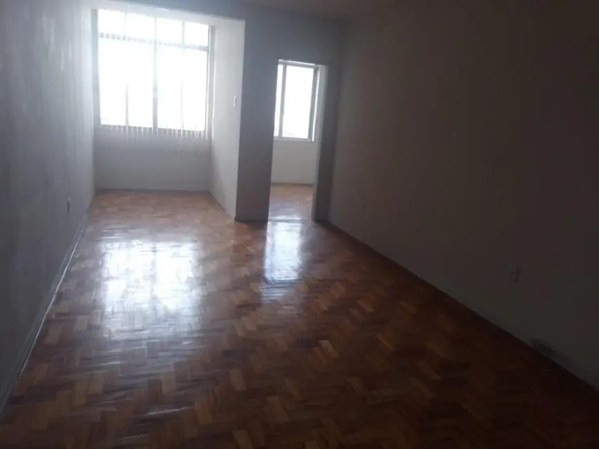Apartamento com 3 quartos à venda, 107m2 em Maracanã, Rio De Janeiro - RJ - imagem 2 Foto 2 de Apartamento com 3 quartos à venda, 107m2 em Maracanã, Rio De Janeiro - RJ