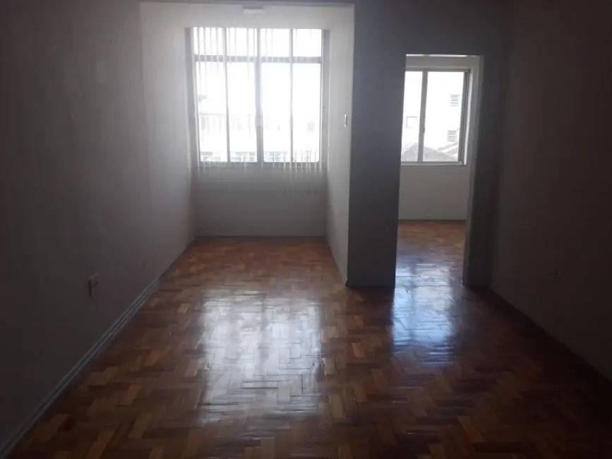 Apartamento com 3 quartos à venda, 107m2 em Maracanã, Rio De Janeiro - RJ - imagem 1 Foto 1 de Apartamento com 3 quartos à venda, 107m2 em Maracanã, Rio De Janeiro - RJ