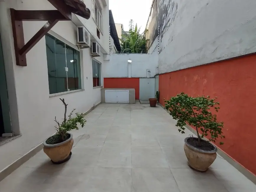 Foto 2 de Apartamento com 2 quartos à venda, 120m2 em Grajaú, Rio De Janeiro - RJ