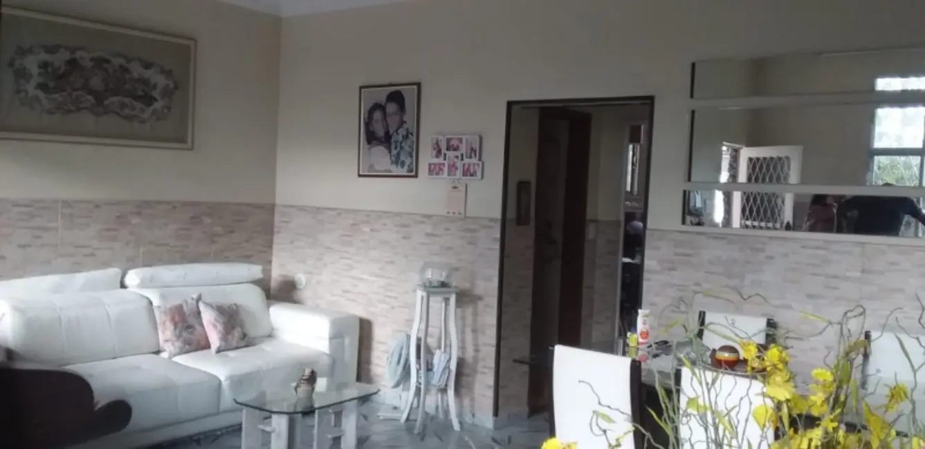 Foto 2 de Casa com 5 quartos à venda, 240m2 em Magalhães Bastos, Rio De Janeiro - RJ