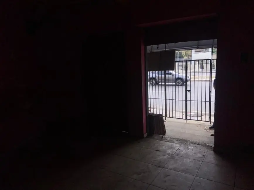 Foto 4 de Loja à venda, 180m2 em Del Castilho, Rio De Janeiro - RJ