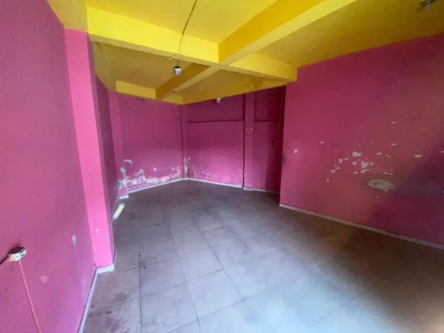 Foto 6 de Loja à venda, 180m2 em Del Castilho, Rio De Janeiro - RJ