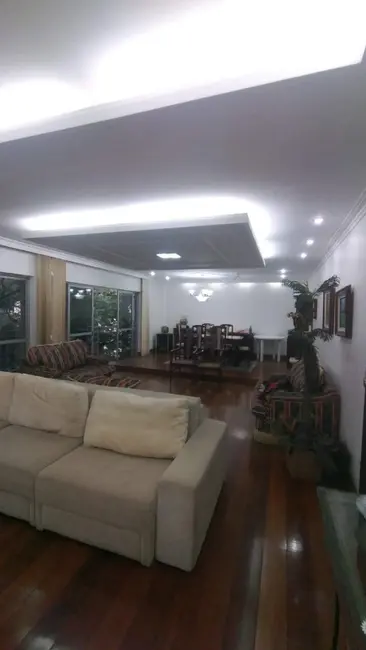 Foto 1 de Apartamento com 3 quartos à venda, 210m2 em Grajaú, Rio De Janeiro - RJ