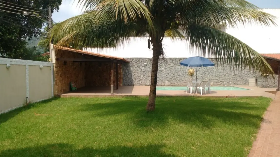 Foto 2 de Casa com 3 quartos à venda, 126m2 em Vila Valqueire, Rio De Janeiro - RJ
