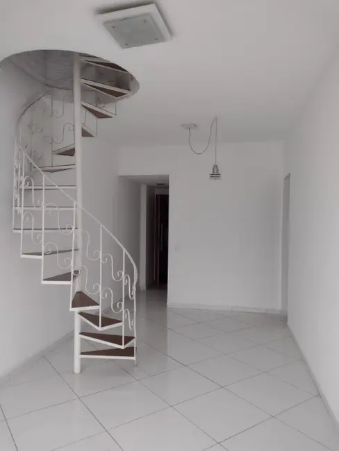 Foto 1 de Apartamento com 2 quartos para alugar, 90m2 em Vila Isabel, Rio De Janeiro - RJ