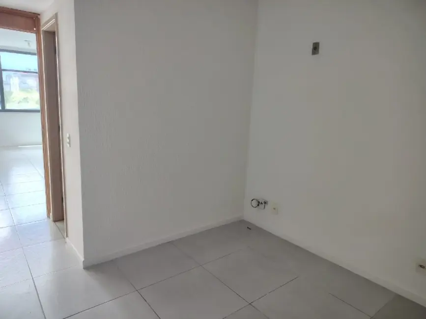 Foto 5 de Sala Comercial para alugar, 32m2 em Vila Isabel, Rio De Janeiro - RJ