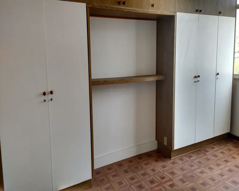 Apartamento com 2 quartos à venda, 70m2 em Vila Isabel, Rio De Janeiro - RJ - imagem 4 Foto 4 de Apartamento com 2 quartos à venda, 70m2 em Vila Isabel, Rio De Janeiro - RJ