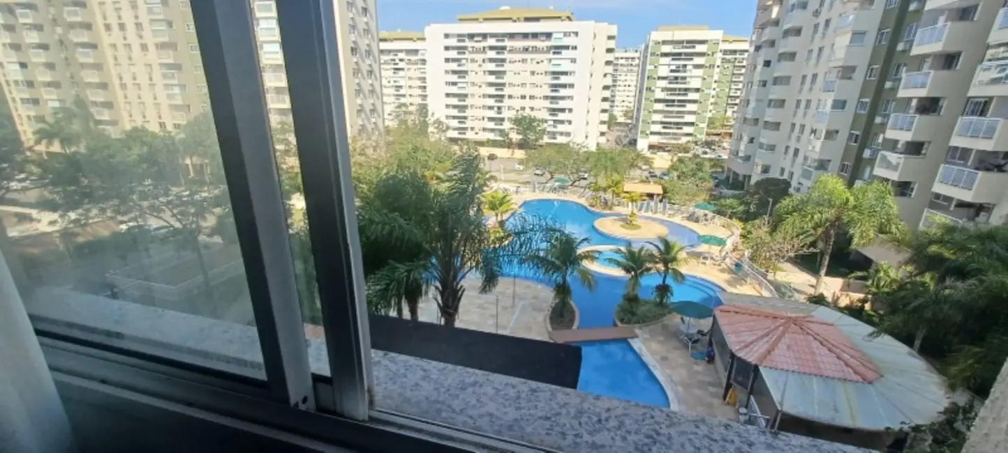 Foto 8 de Apartamento com 2 quartos para alugar, 68m2 em Rio De Janeiro - RJ