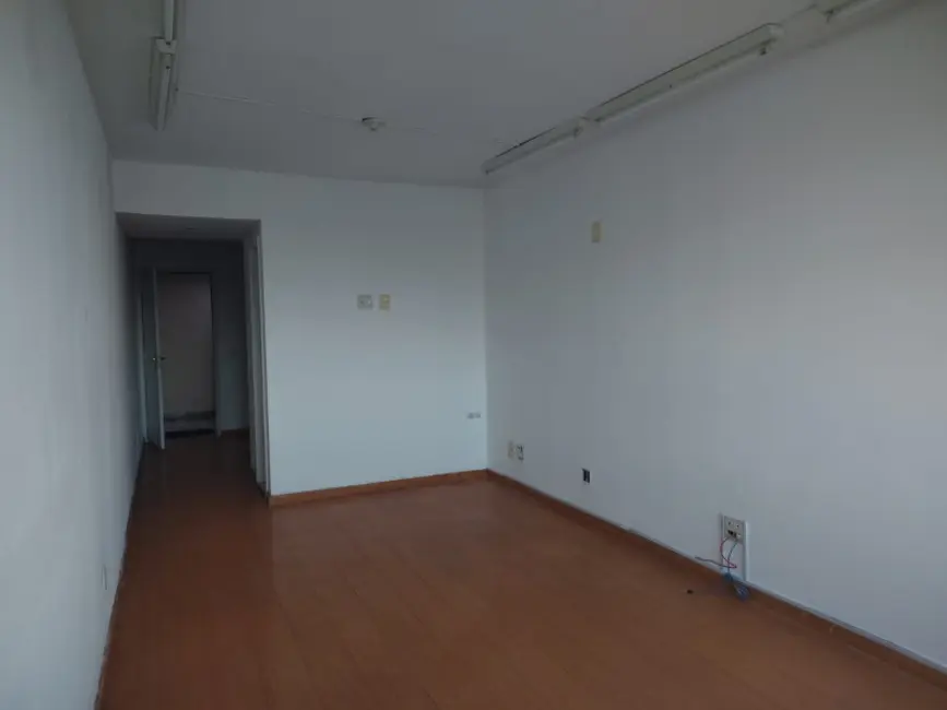 Foto 2 de Sala Comercial à venda, 42m2 em Vila Isabel, Rio De Janeiro - RJ