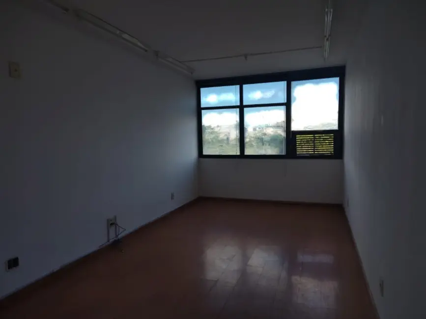 Foto 3 de Sala Comercial à venda, 42m2 em Vila Isabel, Rio De Janeiro - RJ