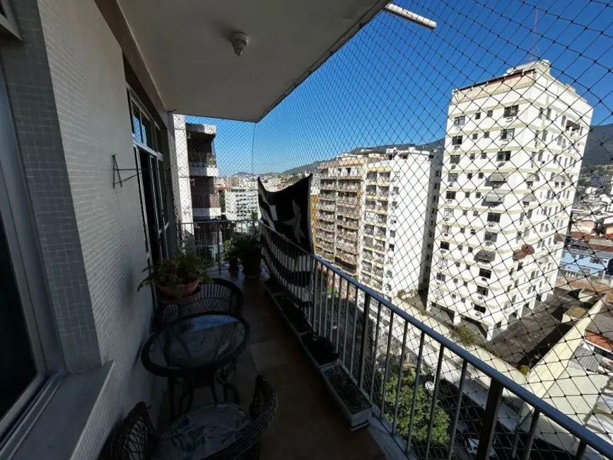 Apartamento com 3 quartos à venda, 236m2 em Vila Isabel, Rio De Janeiro - RJ - imagem 8 Foto 8 de Apartamento com 3 quartos à venda, 236m2 em Vila Isabel, Rio De Janeiro - RJ