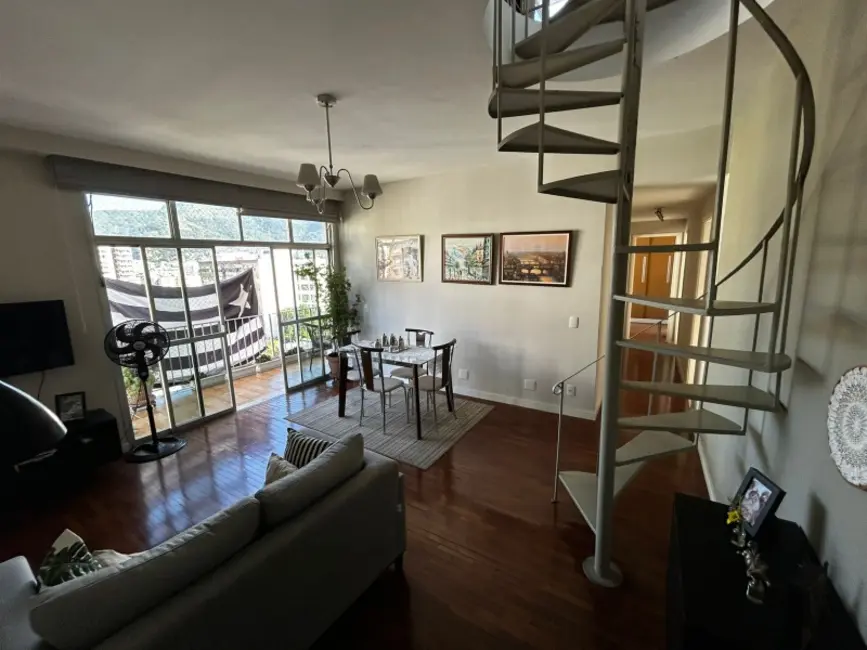 Apartamento com 3 quartos à venda, 236m2 em Vila Isabel, Rio De Janeiro - RJ - imagem 4 Foto 4 de Apartamento com 3 quartos à venda, 236m2 em Vila Isabel, Rio De Janeiro - RJ