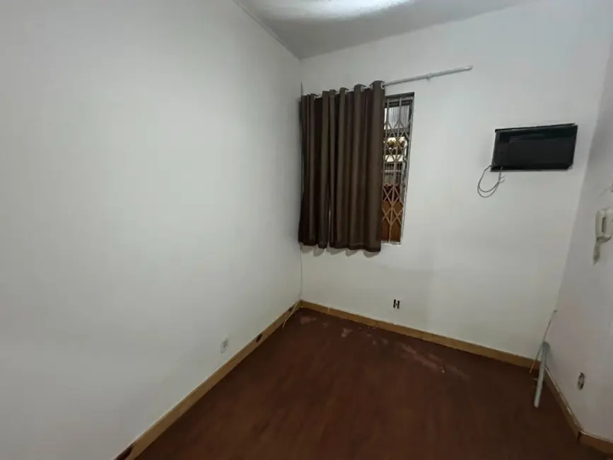 Casa com 2 quartos para alugar, 70m2 em Madureira, Rio De Janeiro - RJ - imagem 5 Foto 5 de Casa com 2 quartos para alugar, 70m2 em Madureira, Rio De Janeiro - RJ