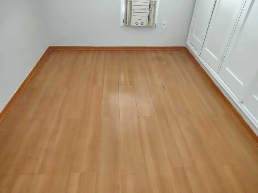 Apartamento com 2 quartos para alugar, 84m2 em Vila Isabel, Rio De Janeiro - RJ - imagem 8 Foto 8 de Apartamento com 2 quartos para alugar, 84m2 em Vila Isabel, Rio De Janeiro - RJ