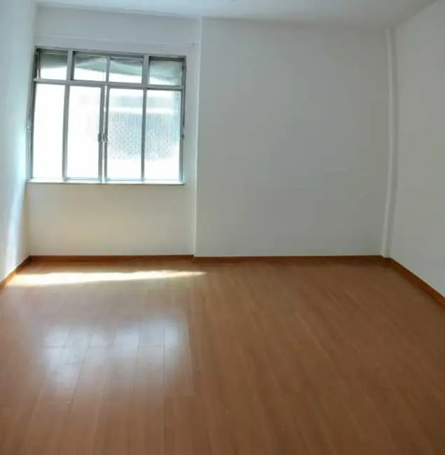 Apartamento com 2 quartos para alugar, 84m2 em Vila Isabel, Rio De Janeiro - RJ - imagem 9 Foto 9 de Apartamento com 2 quartos para alugar, 84m2 em Vila Isabel, Rio De Janeiro - RJ