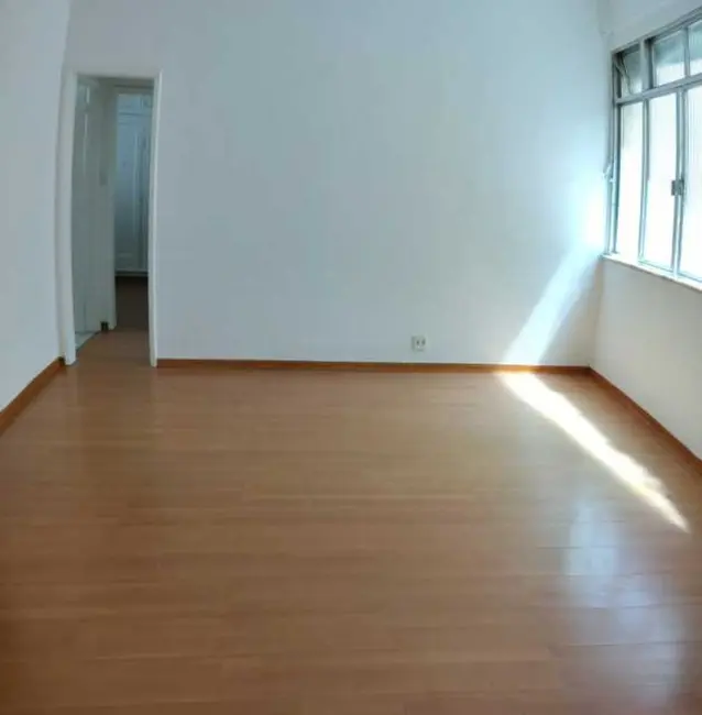 Apartamento com 2 quartos para alugar, 84m2 em Vila Isabel, Rio De Janeiro - RJ - imagem 2 Foto 2 de Apartamento com 2 quartos para alugar, 84m2 em Vila Isabel, Rio De Janeiro - RJ