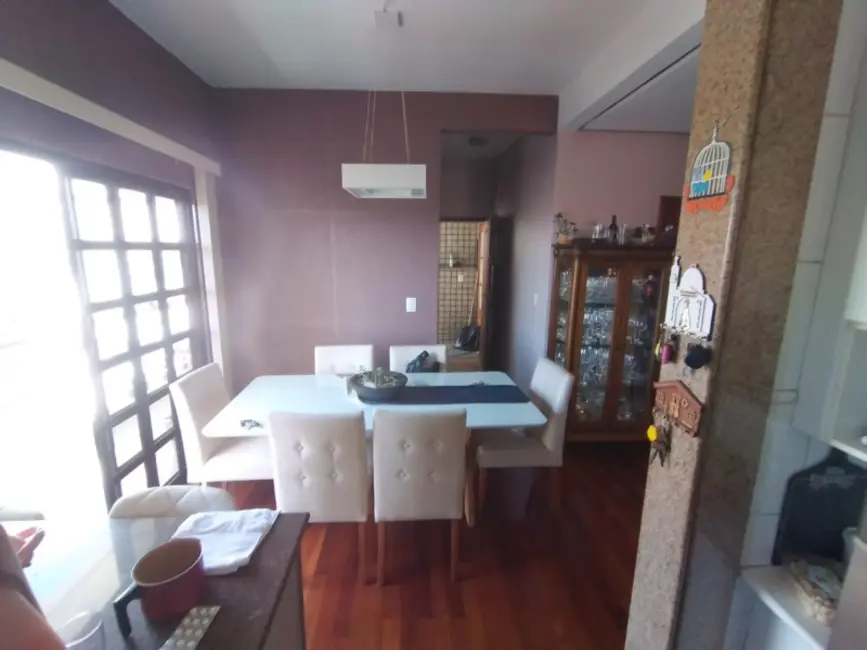 Casa com 3 quartos à venda, 203m2 em São Cristóvão, Rio De Janeiro - RJ - imagem 8 Foto 8 de Casa com 3 quartos à venda, 203m2 em São Cristóvão, Rio De Janeiro - RJ