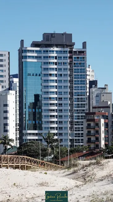 Foto 1 de Apartamento com 4 quartos à venda, 167m2 em Centro, Torres - RS