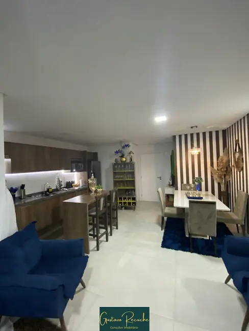 Apartamento com 2 quartos à venda, 78m2 em Centro, Torres - RS - imagem 4 Foto 4 de Apartamento com 2 quartos à venda, 78m2 em Centro, Torres - RS