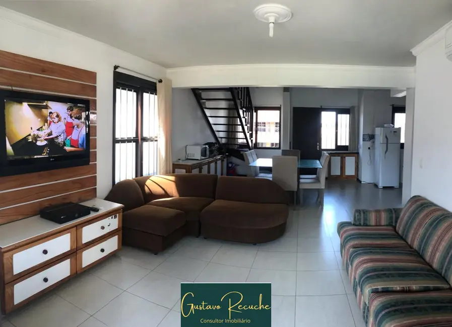 Foto 2 de Apartamento com 5 quartos para alugar, 230m2 em Torres - RS