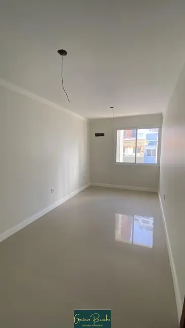 Cobertura com 3 quartos à venda, 176m2 em Centro, Torres - RS - imagem 8 Foto 8 de Cobertura com 3 quartos à venda, 176m2 em Centro, Torres - RS