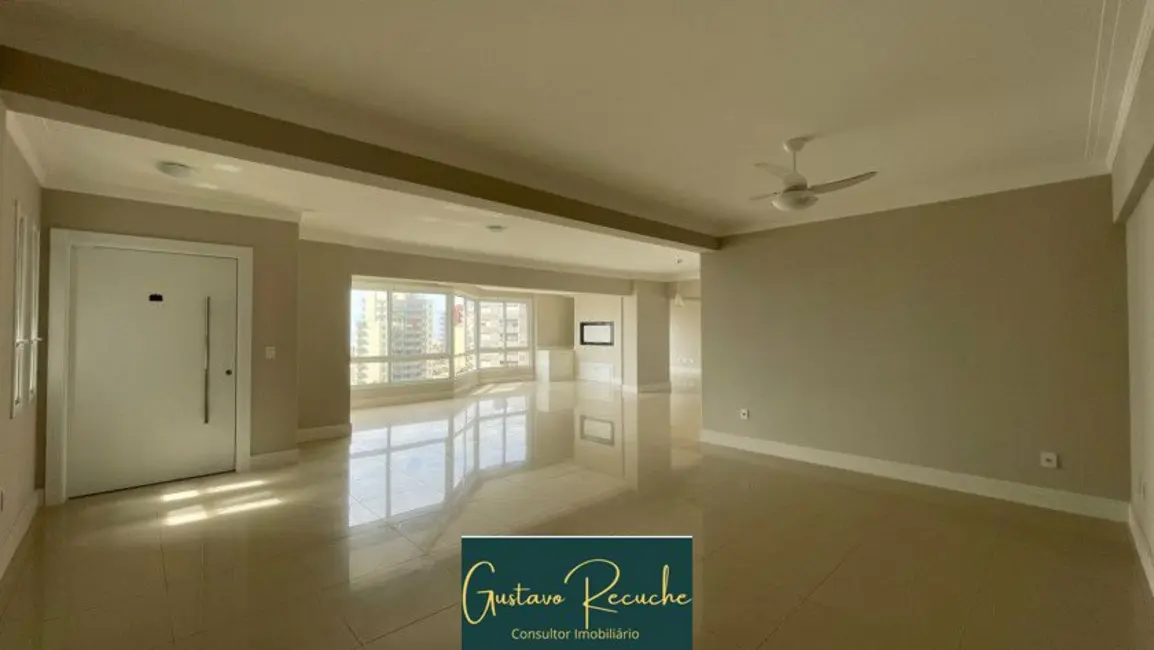 Foto 2 de Apartamento com 4 quartos à venda, 249m2 em Torres - RS