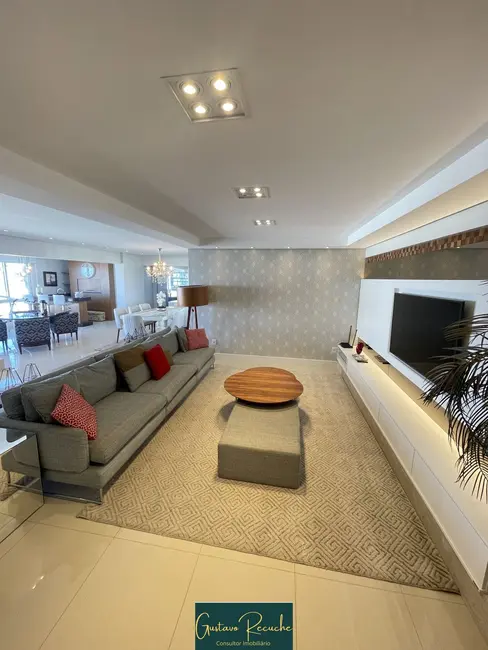 Apartamento com 4 quartos à venda, 249m2 em Torres - RS - imagem 4 Foto 4 de Apartamento com 4 quartos à venda, 249m2 em Torres - RS