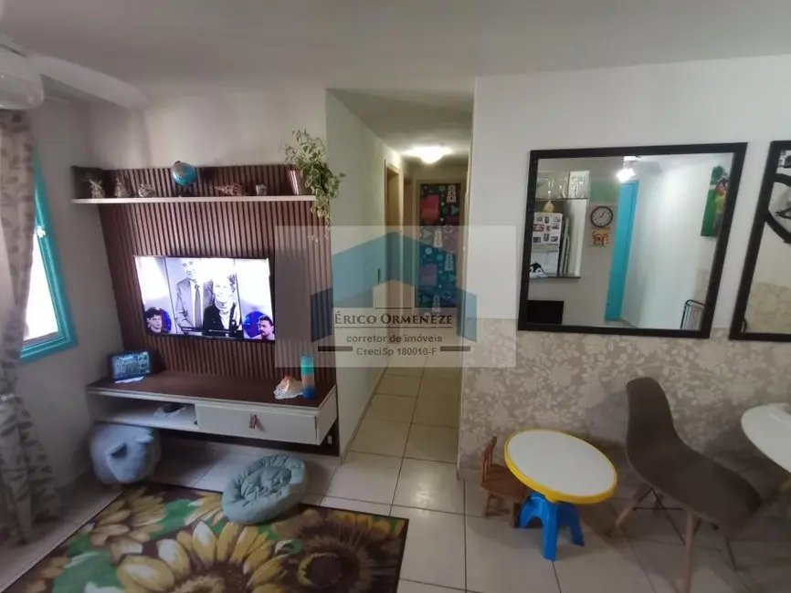 Foto 9 de Apartamento com 3 quartos à venda, 59m2 em Parque São Vicente, Maua - SP