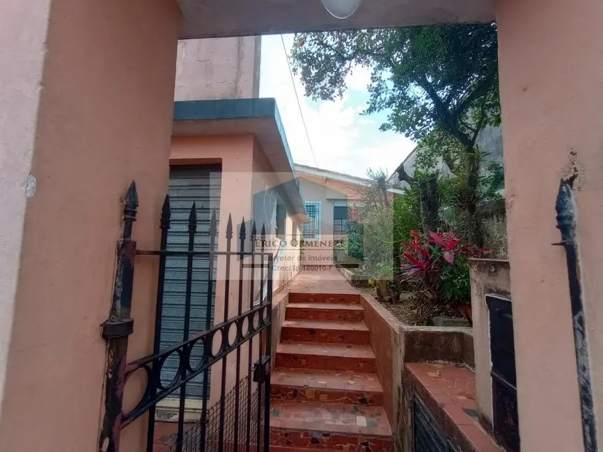 Foto 2 de Casa com 2 quartos à venda, 200m2 em Jardim dos Prados, São Paulo - SP