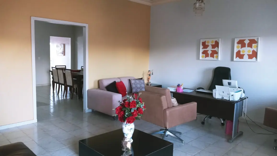 Foto 2 de Casa com 6 quartos à venda, 495m2 em Centro, Barreiras - BA
