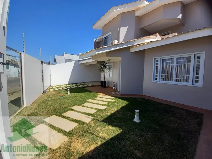 Casa com 4 quartos à venda, 314m2 em Renato Gonçalves, Barreiras - BA - imagem 5 Foto 5 de Casa com 4 quartos à venda, 314m2 em Renato Gonçalves, Barreiras - BA