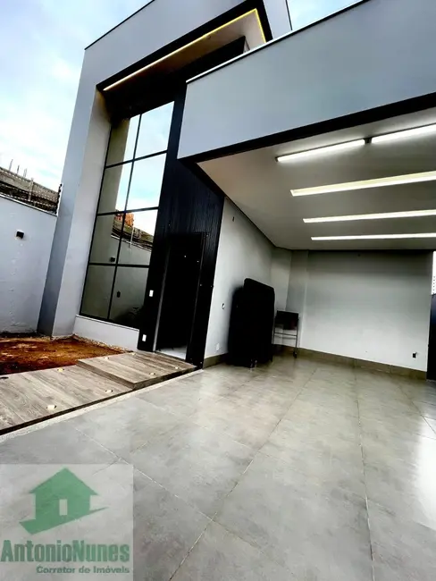 Casa com 5 quartos à venda, 250m2 em Barreiras - BA - imagem 3 Foto 3 de Casa com 5 quartos à venda, 250m2 em Barreiras - BA