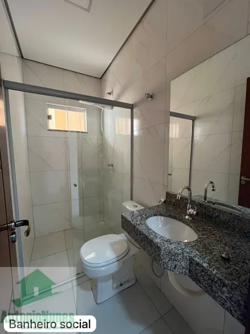 Casa com 4 quartos à venda e para alugar em Santa Luzia, Barreiras - BA - imagem 9 Foto 9 de Casa com 4 quartos à venda e para alugar em Santa Luzia, Barreiras - BA