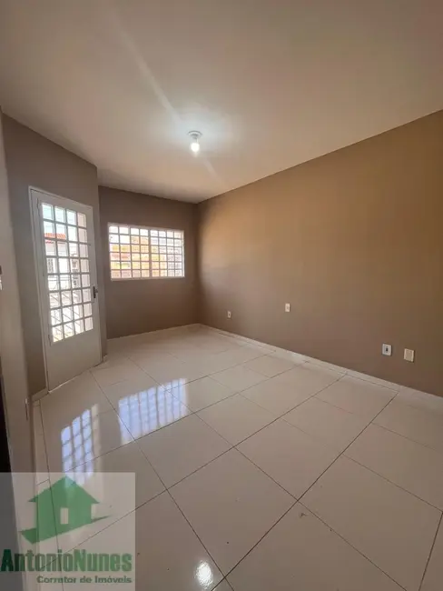 Foto 2 de Casa com 3 quartos à venda em Aratu, Barreiras - BA