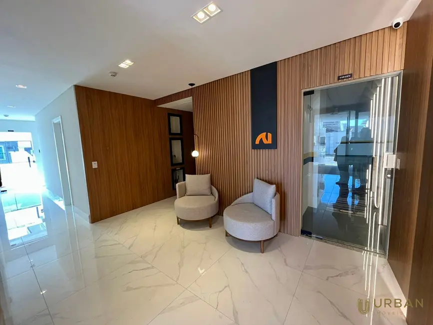 Foto 2 de Apartamento com 2 quartos à venda, 67m2 em São João, Itajai - SC