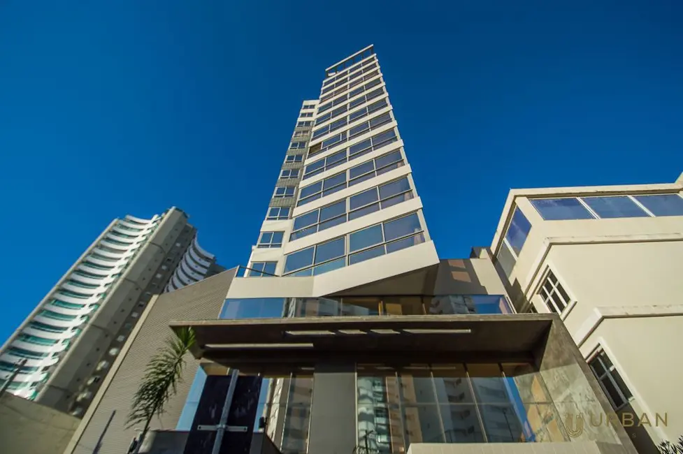 Foto 3 de Cobertura com 3 quartos à venda, 240m2 em Centro, Itajai - SC