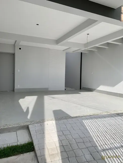 Sobrado com 3 quartos à venda, 155m2 em Centro, Itajai - SC - imagem 3 Foto 3 de Sobrado com 3 quartos à venda, 155m2 em Centro, Itajai - SC