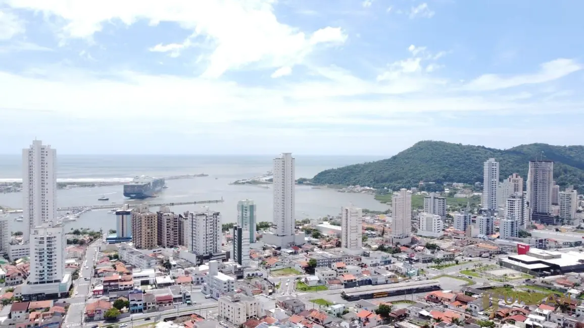 Apartamento com 2 quartos à venda, 77m2 em Centro, Itajai - SC - imagem 9 Foto 9 de Apartamento com 2 quartos à venda, 77m2 em Centro, Itajai - SC