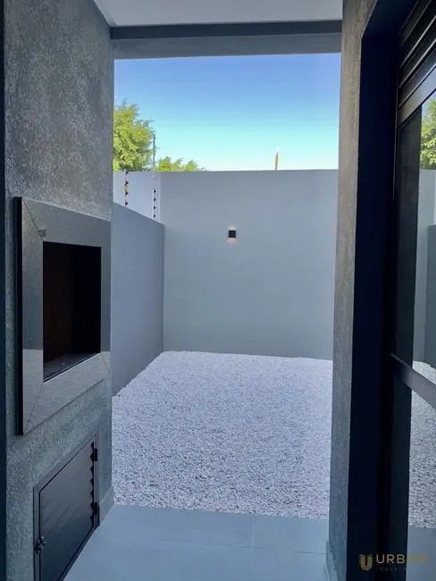 Sobrado com 3 quartos à venda, 150m2 em Centro, Itajai - SC - imagem 6 Foto 6 de Sobrado com 3 quartos à venda, 150m2 em Centro, Itajai - SC