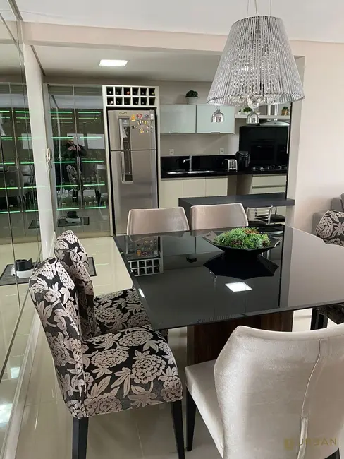 Foto 1 de Apartamento com 3 quartos à venda, 98m2 em Vila Operária, Itajai - SC