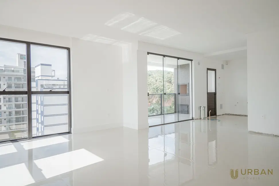 Apartamento com 4 quartos à venda, 173m2 em Itajai - SC - imagem 3 Foto 3 de Apartamento com 4 quartos à venda, 173m2 em Itajai - SC