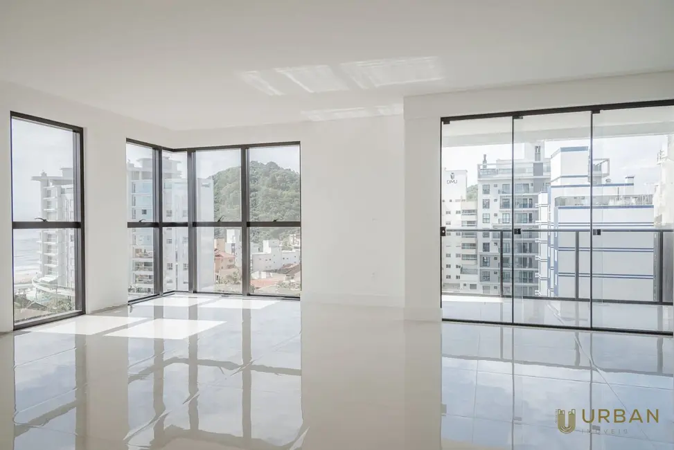Apartamento com 4 quartos à venda, 173m2 em Itajai - SC - imagem 2 Foto 2 de Apartamento com 4 quartos à venda, 173m2 em Itajai - SC