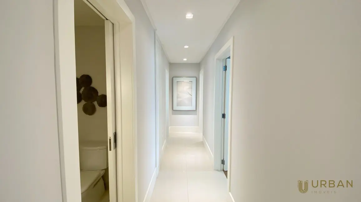 Apartamento com 3 quartos à venda, 199m2 em Itajai - SC - imagem 9 Foto 9 de Apartamento com 3 quartos à venda, 199m2 em Itajai - SC
