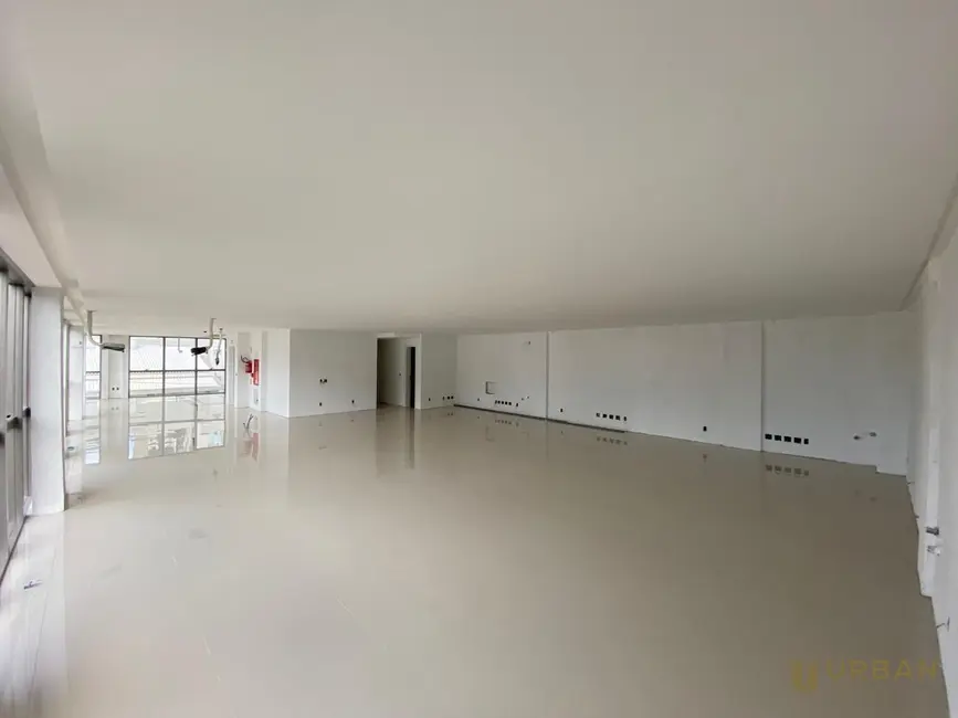 Sala Comercial com 1 quarto à venda, 204m2 em Fazenda, Itajai - SC - imagem 8 Foto 8 de Sala Comercial com 1 quarto à venda, 204m2 em Fazenda, Itajai - SC