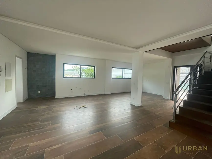 Casa de Condomínio com 3 quartos à venda, 360m2 em Ressacada, Itajai - SC - imagem 3 Foto 3 de Casa de Condomínio com 3 quartos à venda, 360m2 em Ressacada, Itajai - SC