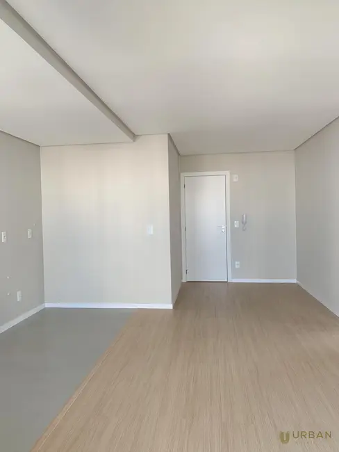 Apartamento com 2 quartos à venda, 63m2 em Vila Operária, Itajai - SC - imagem 3 Foto 3 de Apartamento com 2 quartos à venda, 63m2 em Vila Operária, Itajai - SC