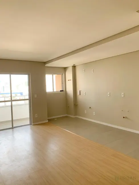 Foto 2 de Apartamento com 2 quartos à venda, 63m2 em Vila Operária, Itajai - SC