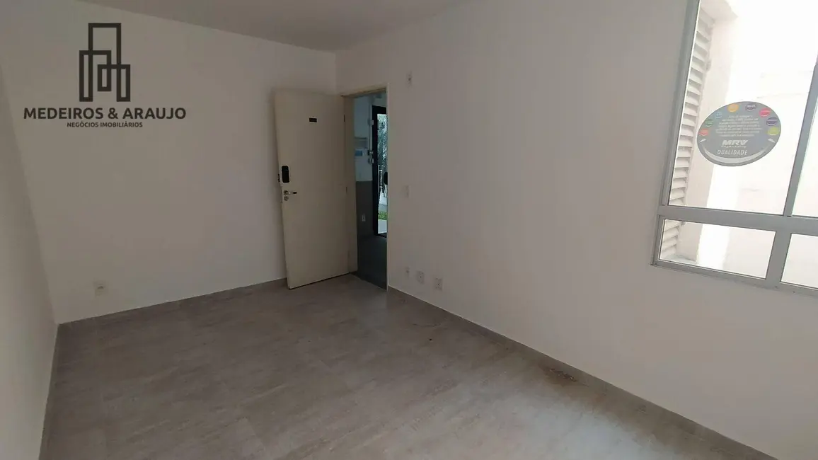 Foto 4 de Apartamento com 2 quartos à venda, 60m2 em Chácara Tropical (Caucaia do Alto), Cotia - SP