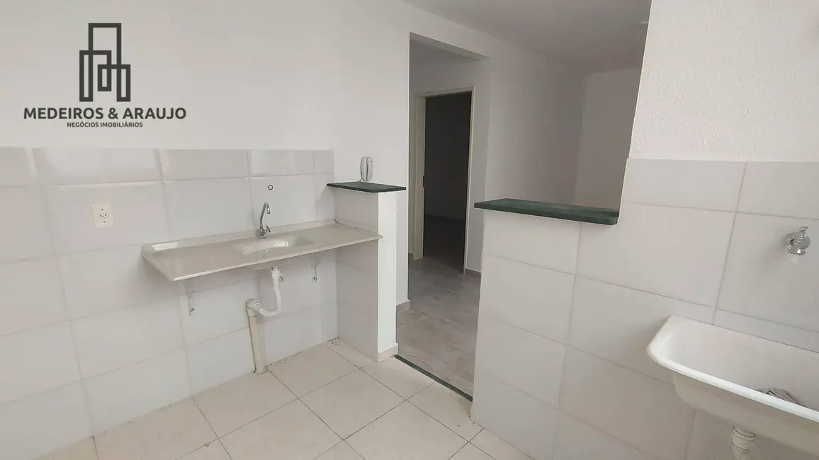 Foto 6 de Apartamento com 2 quartos à venda, 60m2 em Chácara Tropical (Caucaia do Alto), Cotia - SP
